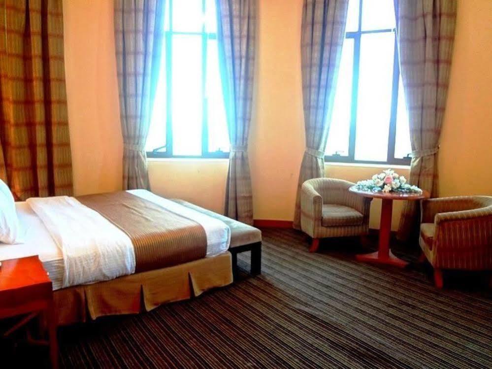 Готель Al Massa 3*